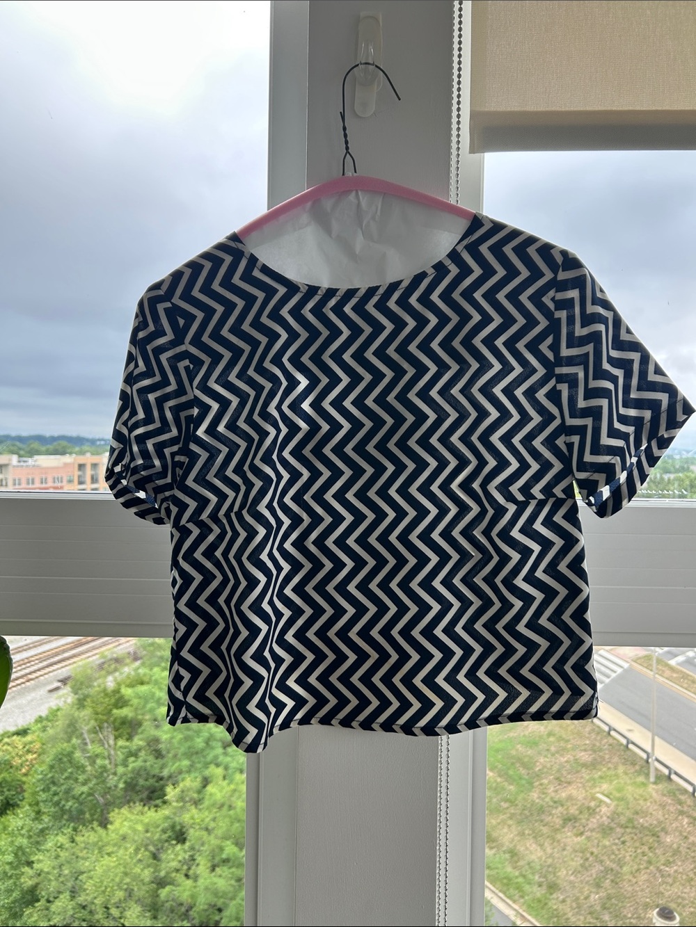 Tramp Navy and White Chevron Short-Sleeve Top